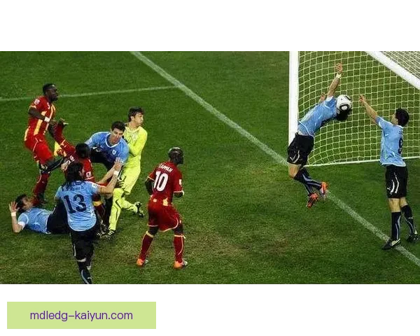 南美足球中路渗透战术逐渐成为各强队新宠，影响比赛走势