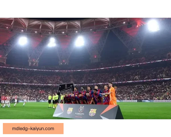 马尔蒂诺在巴萨时期展现出色执教能力，带队成绩稳定。