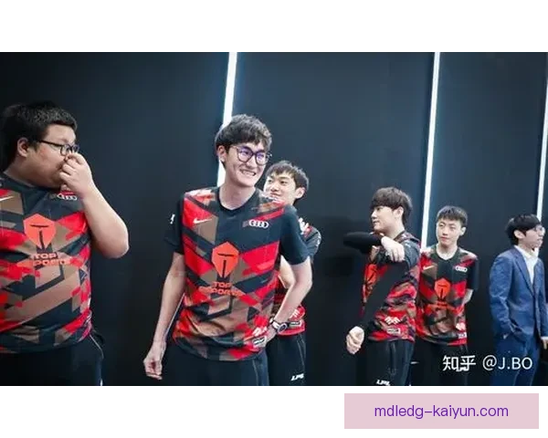 韩国队在红魔主场迎战，状态回暖值得关注